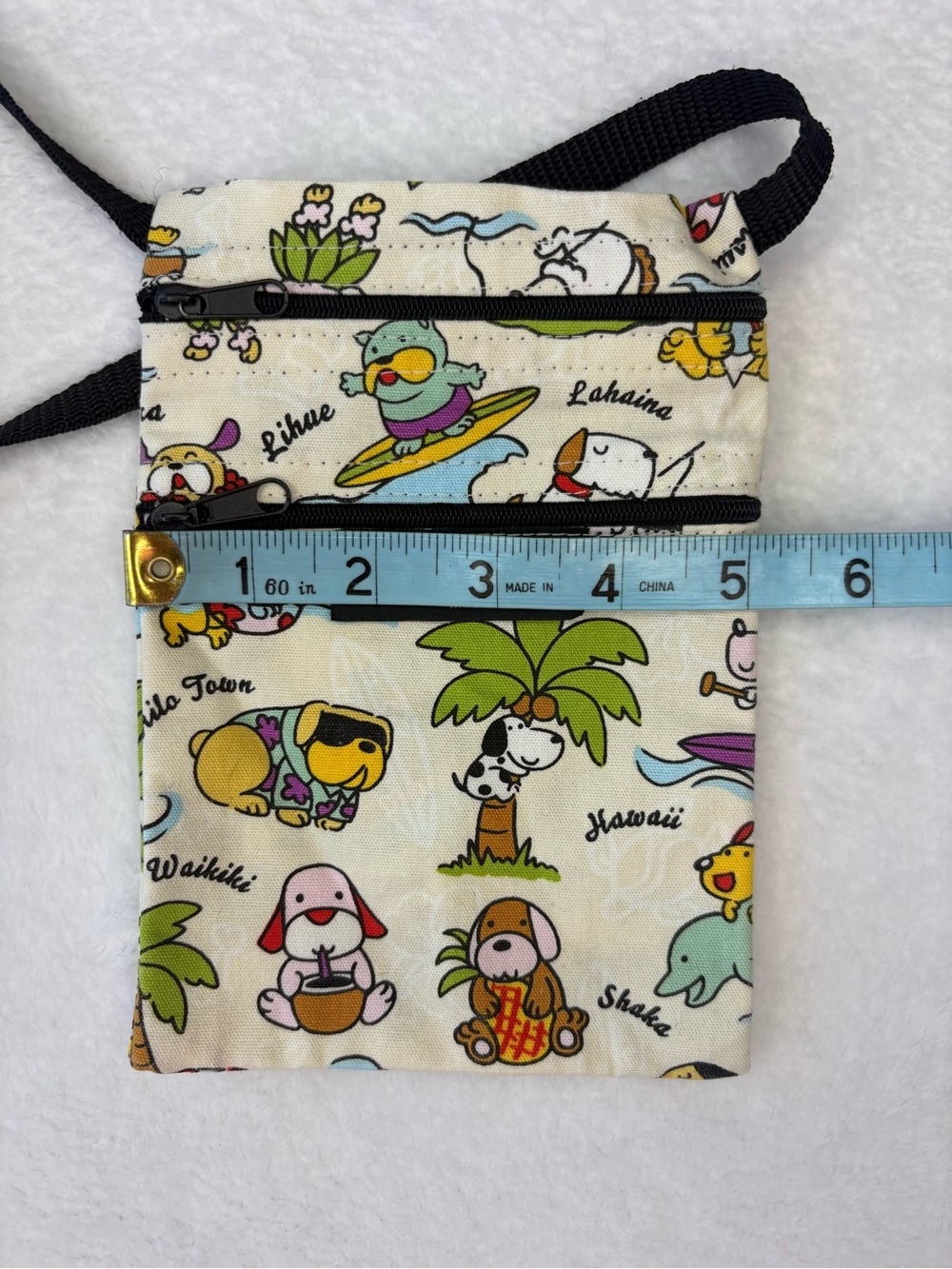 Nani Island Made in Hawaii Aloha Dogs Crossbody Phone Purse - Picture 8 of 8